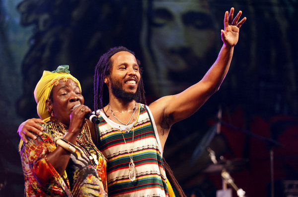 Vídeos: Les diverses cares del reggae (1)
