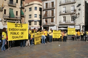 Manifest dels centres públics de Primària i Secundària de la ciutat de Reus en contra de les retallades en educació