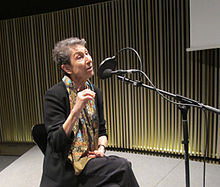 Entrevista a Silvia Federici: “La cadena de muntatge comença a la cuina, al lavabo, als nostres cossos”
