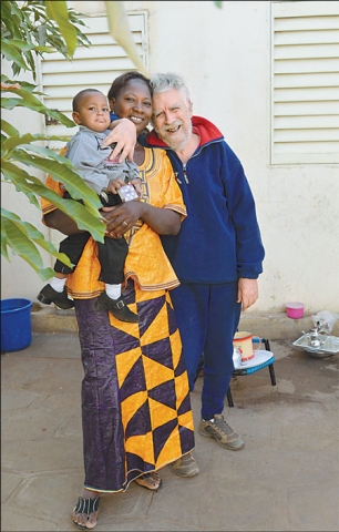 Una “història” africana: Pere Ros, un català resident a Mali que es nega a abandonar la ciutat de Ségou, malgrat el conflicte bèl·lic