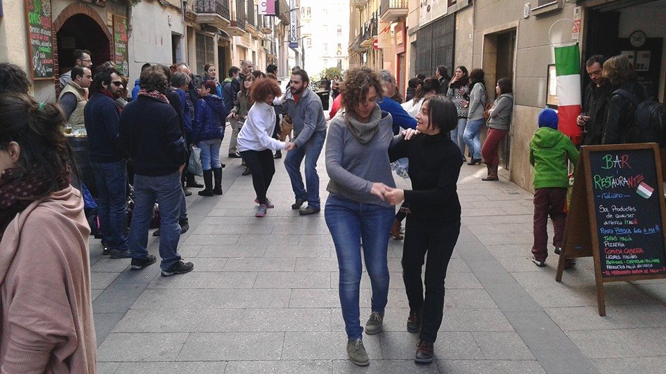 Swing al carrer