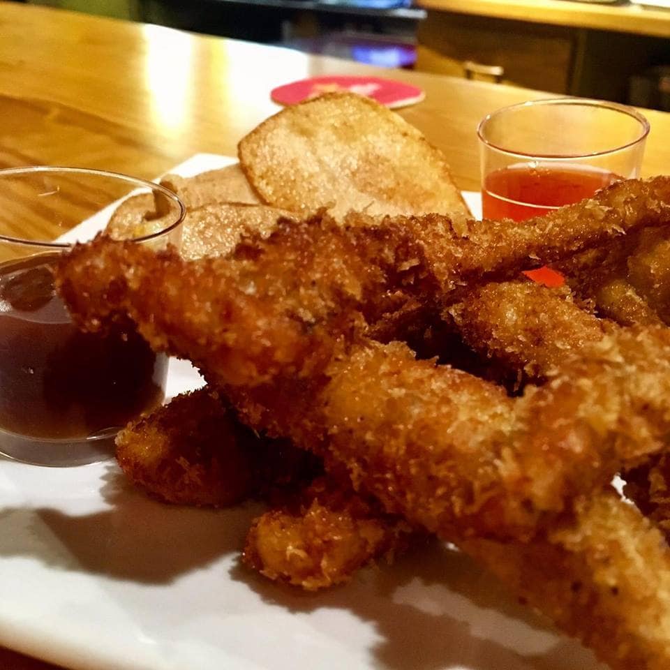 Tires de pollastre cruixent